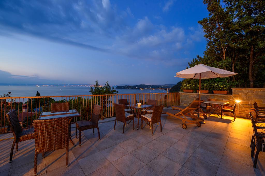 Sea View Guesthouse Opara ピラン エクステリア 写真