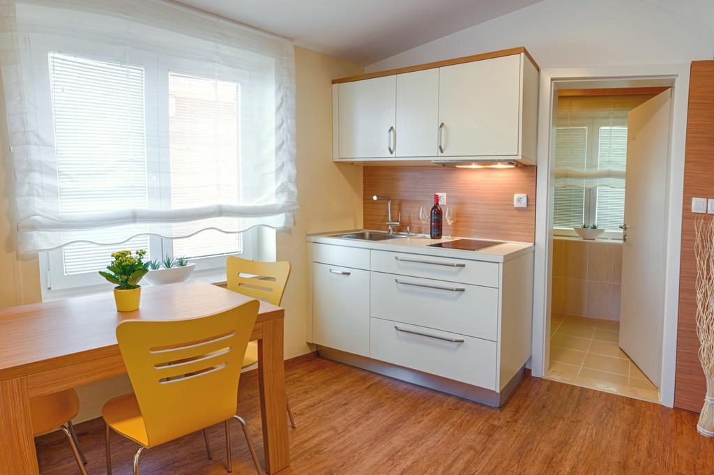 Sea View Guesthouse Opara ピラン 部屋 写真