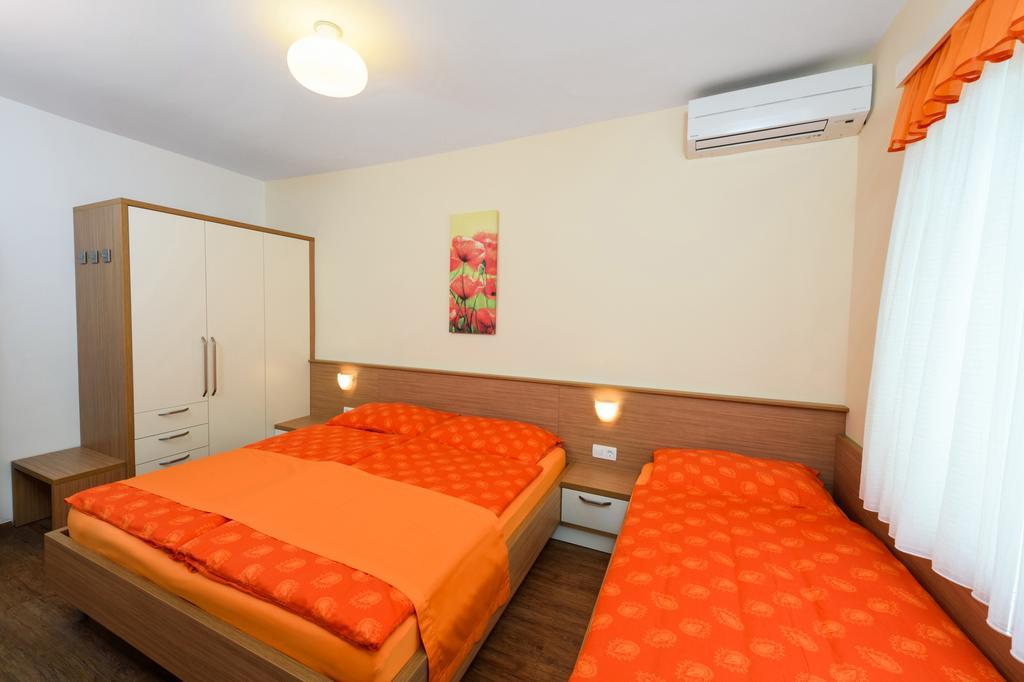 Sea View Guesthouse Opara ピラン エクステリア 写真