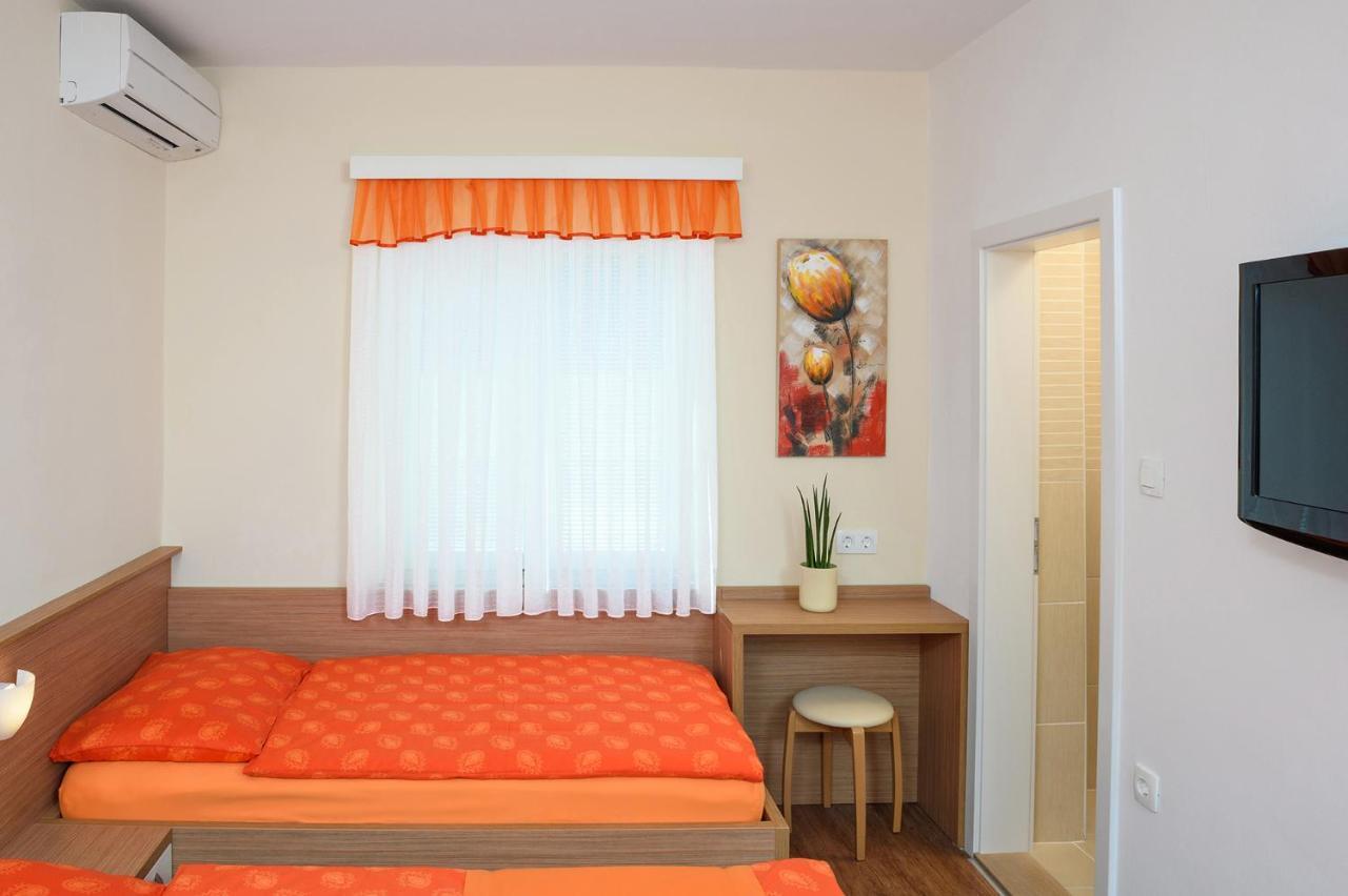 Sea View Guesthouse Opara ピラン エクステリア 写真